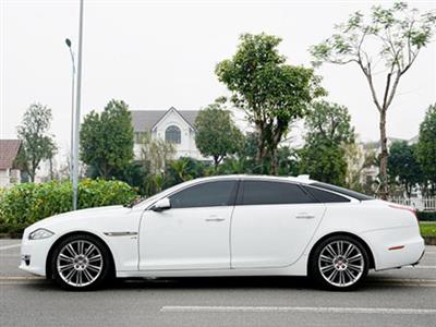 Jaguar XJL - xế sang 'bí ẩn' cho khách Việt